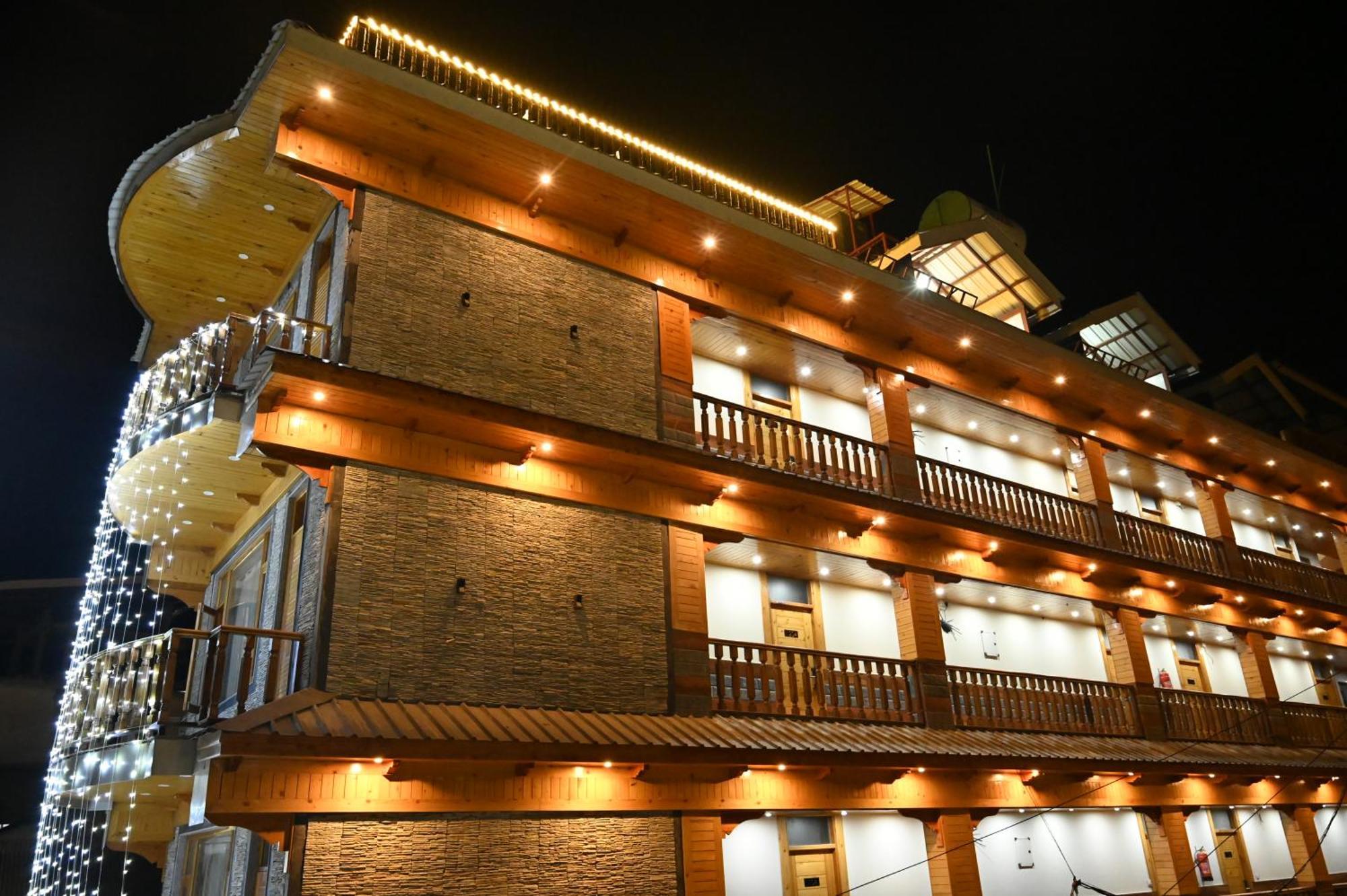 Hotel Lee Green Маналі Екстер'єр фото